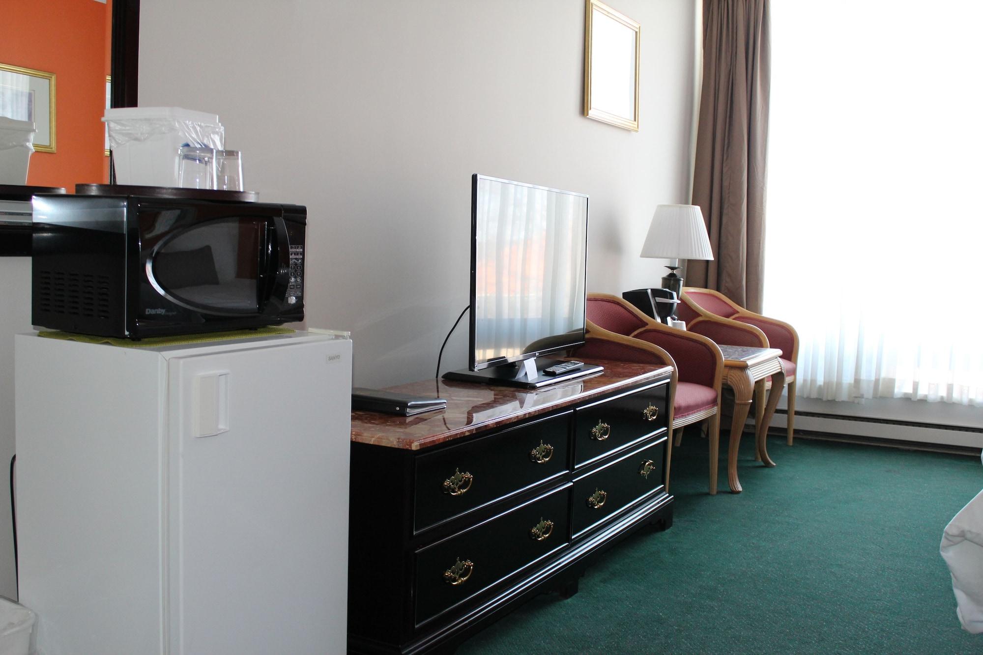 Surestay Plus By Best Western Γουίντσορ Εξωτερικό φωτογραφία