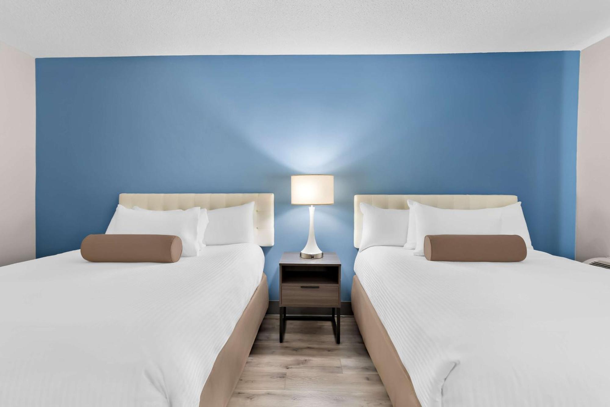 Surestay Plus By Best Western Γουίντσορ Εξωτερικό φωτογραφία