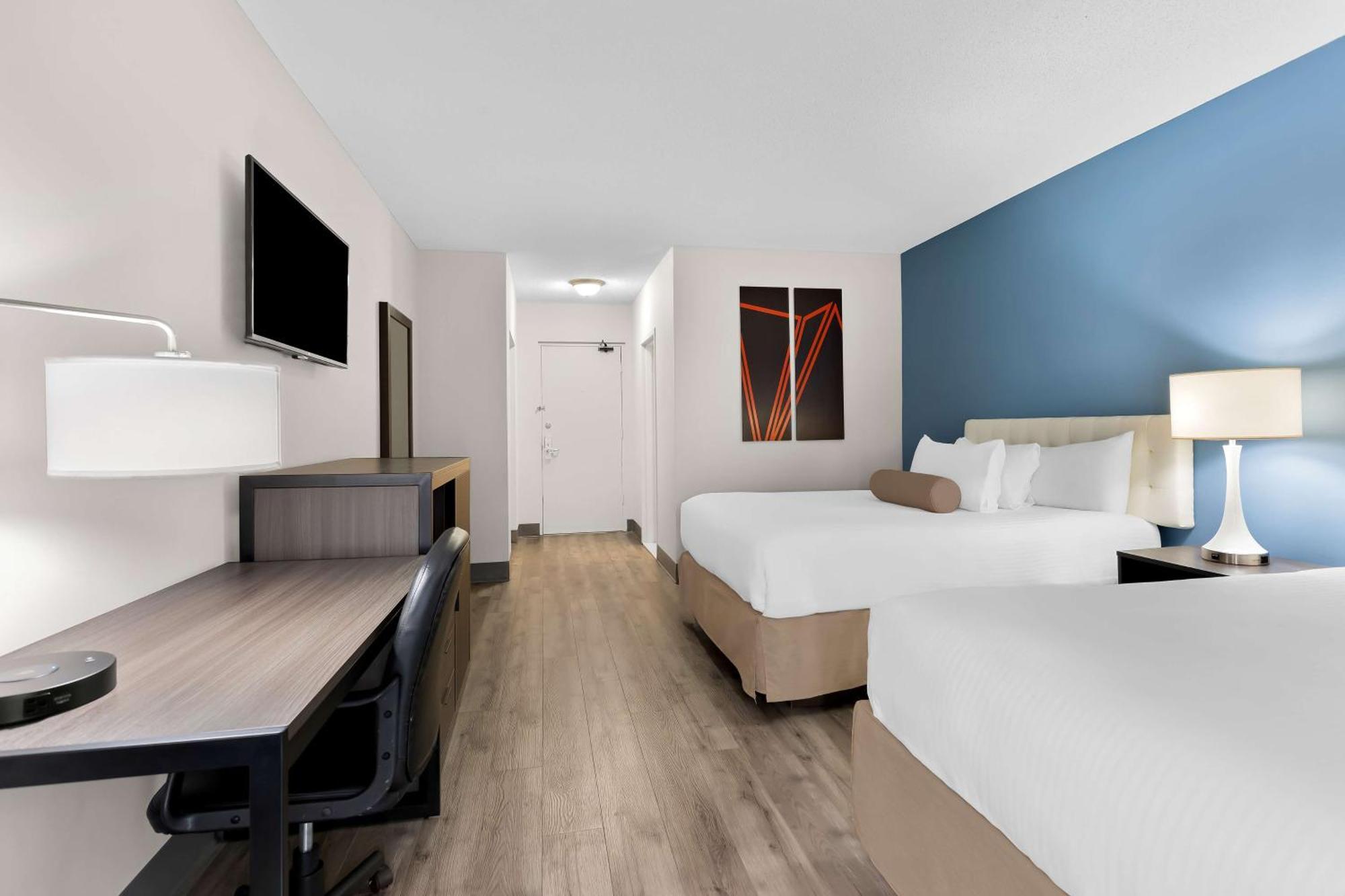 Surestay Plus By Best Western Γουίντσορ Εξωτερικό φωτογραφία